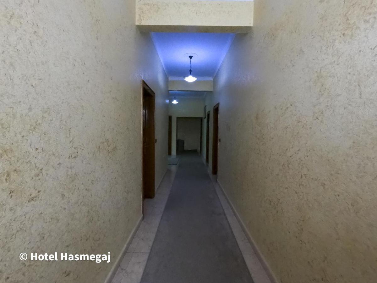 Hotel Hasmegaj Mahall' e Kryethuit Buitenkant foto